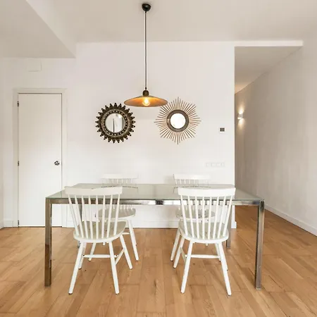 New! Modern With Terrace - Center - 2br Апартаменты *